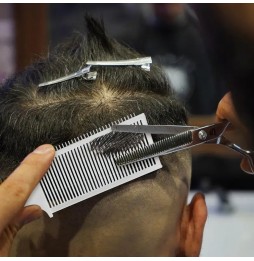 Grzebień Fryzjerski Profesjonalny do Strzyżenia Cieniowania Modelowania Włosów